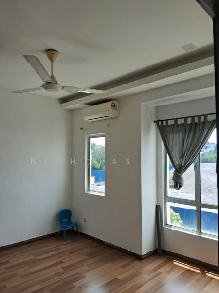 Townhouse for Rent in Taman Bukit Serdang (Seri Kembangan) - Nicholas Lew - Interior - PropertyGuru.com.my