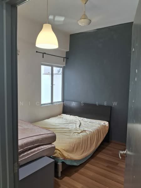 Townhouse for Rent in Taman Bukit Serdang (Seri Kembangan) - Nicholas Lew - Bedroom - PropertyGuru.com.my