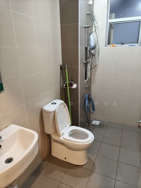Apartment for Rent at Aliff Avenue (Dwi Alif) - Jialing Chua - Bathroom - PropertyGuru.com.my