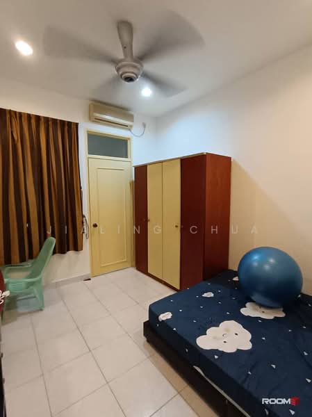 Rumah Teres 2 Tingkat untuk Disewa di Taman Perling (Perling) - Jialing Chua - Bedroom - PropertyGuru.com.my