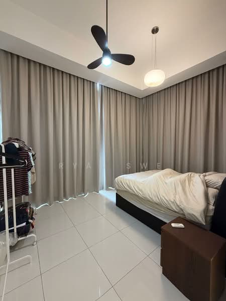 Kondominium untuk Dijual di Dua Menjalara - Ryan Swe - Bedroom - PropertyGuru.com.my