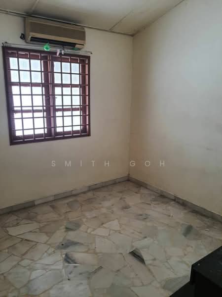 Untuk Dijual - Taman Mawar, Pasir Gudang