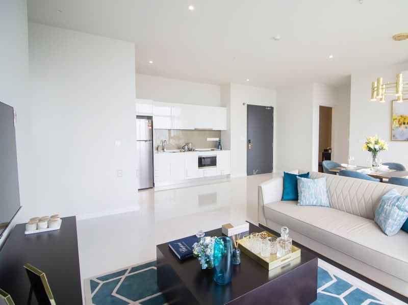 Service Residence for Sale at Service Suites @ Pavilion Embassy - Bee Lee Ku - Living Room - PropertyGuru.com.my