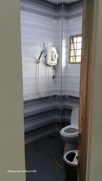 2-storey Terraced House for Sale in Taman Connaught (Cheras) - PJ Low - Bathroom - PropertyGuru.com.my