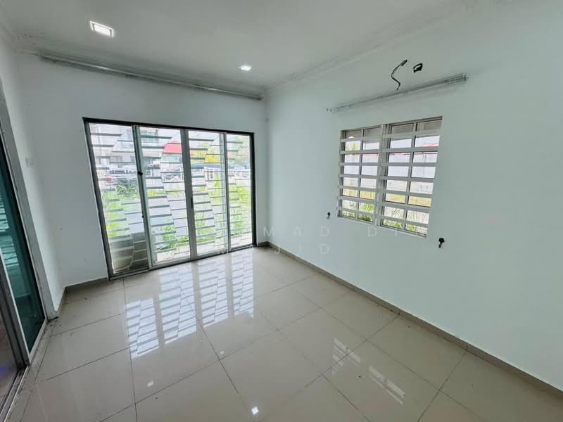 2-storey Terraced House for Sale in Telok Panglima Garang (Selangor) - Mohammad Din Majid - PropertyGuru.com.my