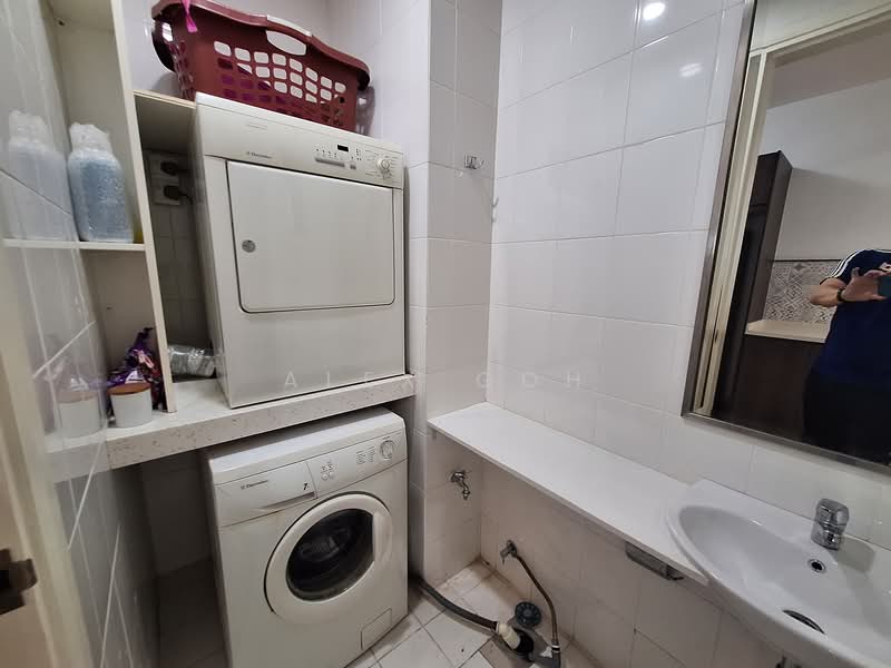 Kondominium untuk Disewa di Cendana - Alex Goh - Bathroom - PropertyGuru.com.my