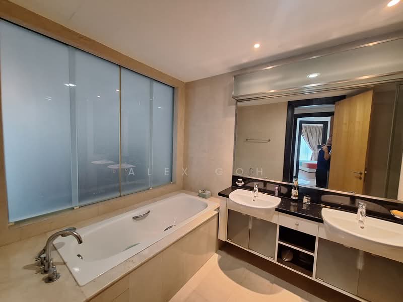 Kondominium untuk Disewa di Cendana - Alex Goh - Bathroom - PropertyGuru.com.my