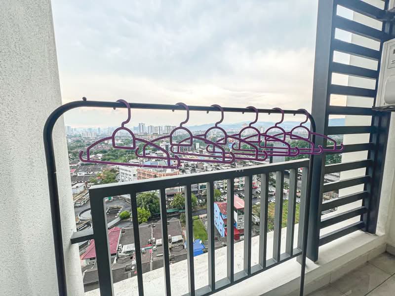 Servis Apartment untuk Disewa di 28 Boulevard - Zhi Wang Lim - Balcony - PropertyGuru.com.my