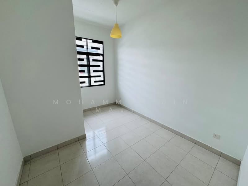 Terraced House for Sale in Sungai Buloh (Selangor) - Mohammad Din Majid - PropertyGuru.com.my