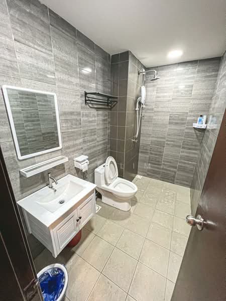 Service Residence for Rent at Symphony Tower (Menara Simfoni) - Zhi Wang Lim - Bathroom - PropertyGuru.com.my