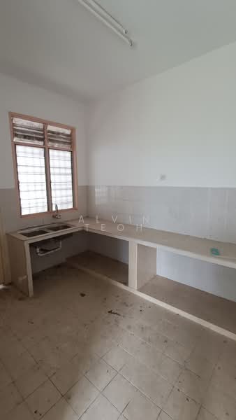 2-storey Terraced House for Sale in Ukay Bistari (Ulu Kelang) - Alvin Teoh - Kitchen - PropertyGuru.com.my