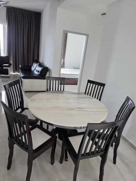 Kondominium untuk Disewa di Lucerne Residences - Anthony Yeoh - Living Room - PropertyGuru.com.my