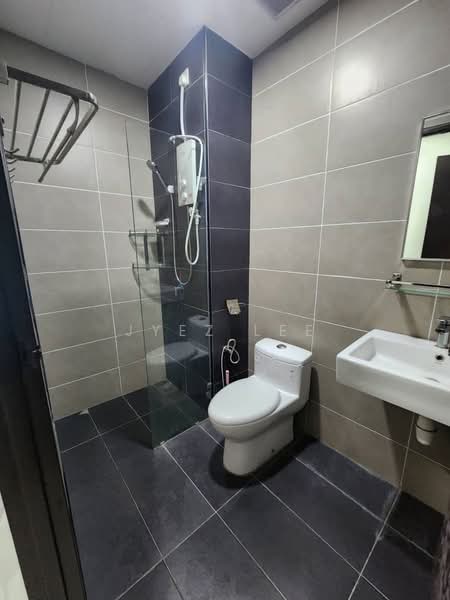 Service Residence for Rent at Wave @ Marina Cove - Jyez Lee - Bathroom - PropertyGuru.com.my