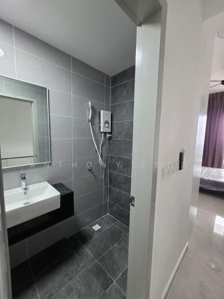 Condominium for Rent at Lucerne Residences - Anthony Yeoh - Bathroom - PropertyGuru.com.my
