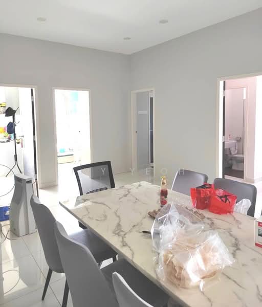 Kondominium untuk Disewa di Skyview Residence - Ivy Yeoh - Dining Room - PropertyGuru.com.my