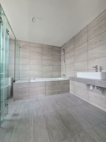 Rumah Teres 2 Tingkat untuk Dijual di Puchong (Selangor) - Shu Wai - Bathroom - PropertyGuru.com.my