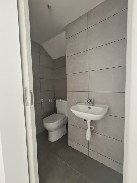 Rumah Teres 2 Tingkat untuk Dijual di Puchong (Selangor) - Shu Wai - Bathroom - PropertyGuru.com.my