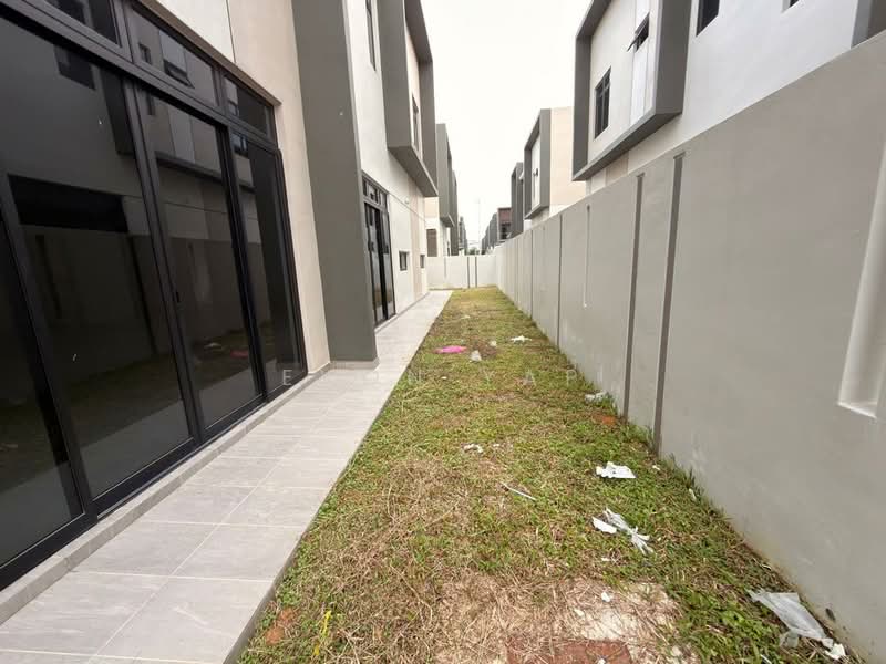 Semi-Detached House for Sale in Taman Sutera Utama (Skudai) - Evon Yap - Exterior - PropertyGuru.com.my