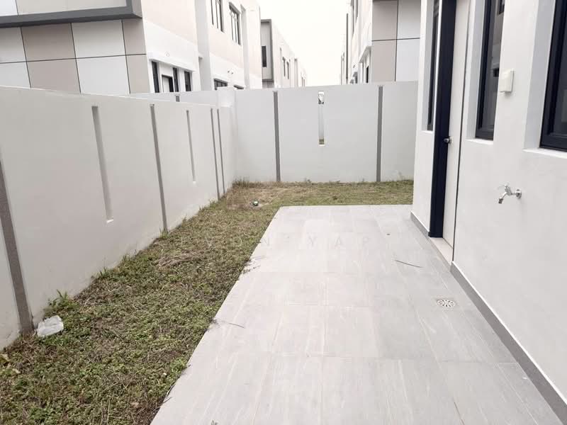Semi-Detached House for Sale in Taman Sutera Utama (Skudai) - Evon Yap - PropertyGuru.com.my