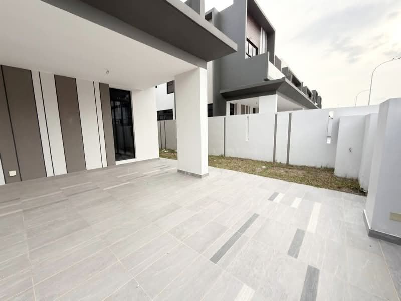 Semi-Detached House for Sale in Taman Sutera Utama (Skudai) - Evon Yap - PropertyGuru.com.my