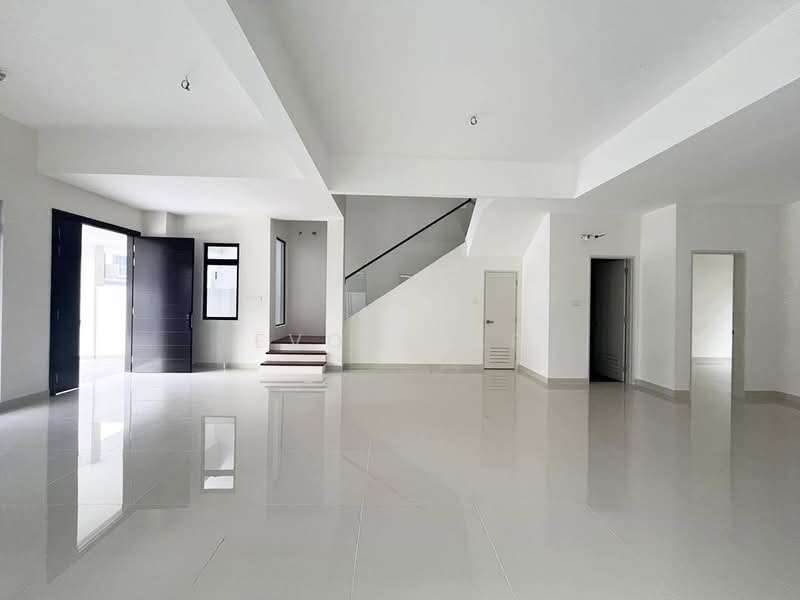 Semi-Detached House for Sale in Taman Sutera Utama (Skudai) - Evon Yap - PropertyGuru.com.my