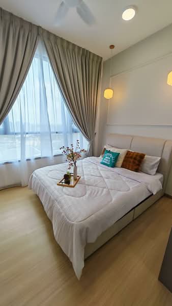 Servis Apartment untuk Disewa di BeCentral @ i-City - Serene Ong - Bedroom - PropertyGuru.com.my