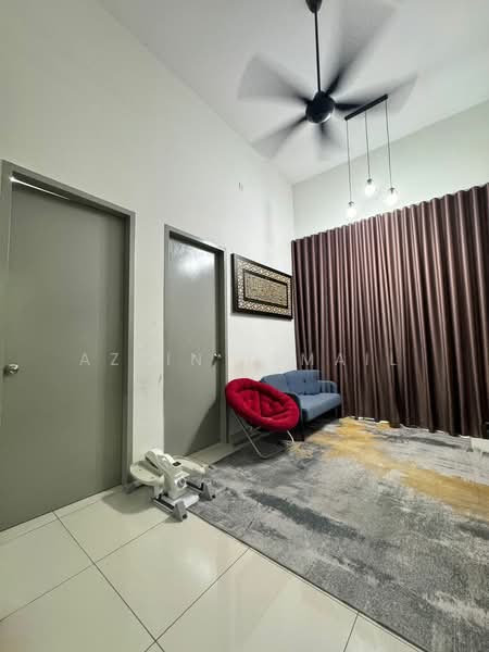 2-storey Terraced House for Sale in Kapar (Selangor) - Azlin Ismail - Living Room - PropertyGuru.com.my