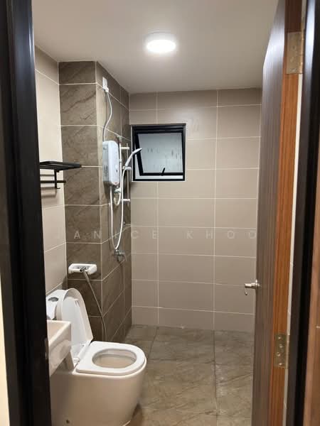 Servis Apartment untuk Dijual di Veranda Residence - Janice Khoo - Bathroom - PropertyGuru.com.my