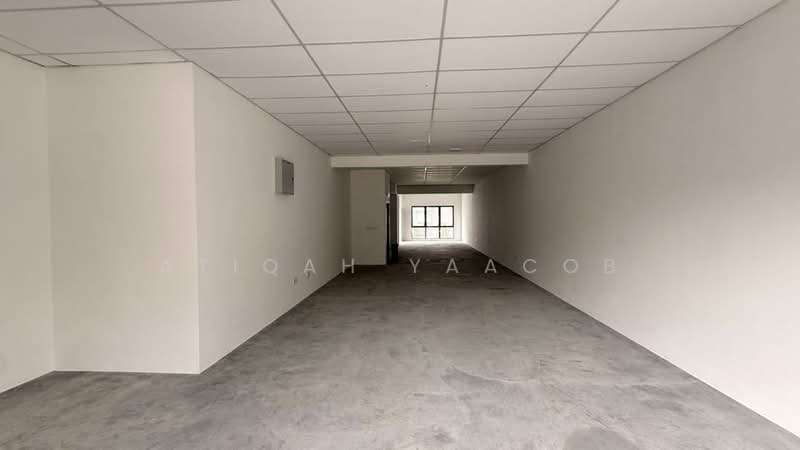 Retail Space for Rent in Bukit Jelutong (Shah Alam) - Atiqah Yaacob - Interior - PropertyGuru.com.my