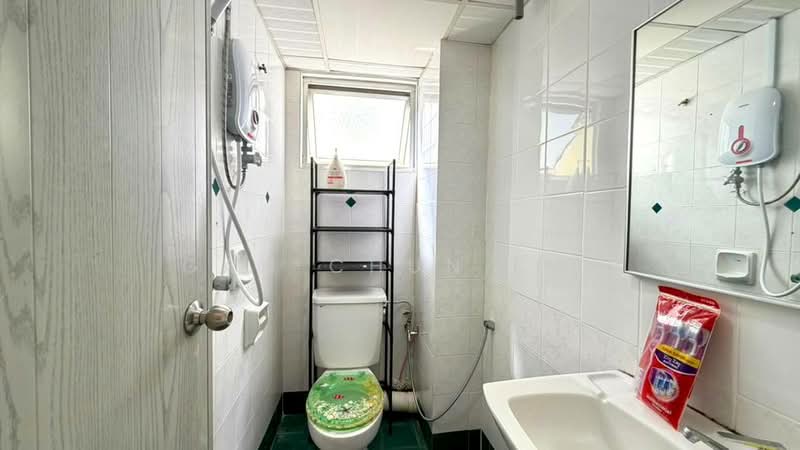 Condominium for Rent at N-Park Condominium - Gan Chun Kai - Bathroom - PropertyGuru.com.my