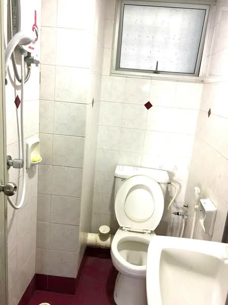 Condominium for Rent at N-Park Condominium - Gan Chun Kai - Bathroom - PropertyGuru.com.my