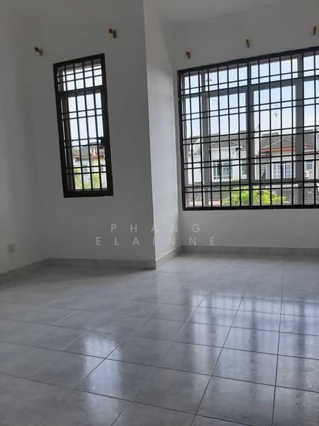 Rumah Teres 2 Tingkat untuk Dijual di Taman Setia Indah (Tebrau) - Phang Elainne - PropertyGuru.com.my
