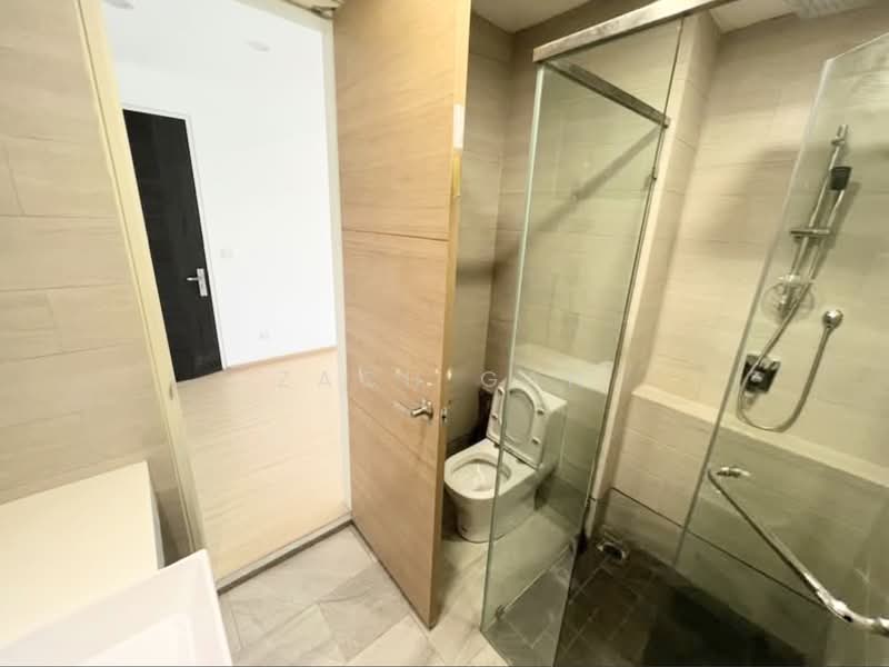 Kondominium untuk Dijual di Trinity Pentamont - Zach Gan - Bathroom - PropertyGuru.com.my