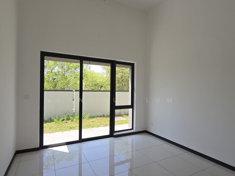 Rumah Banglo untuk Dijual di Telok Panglima Garang (Selangor) - ManHouw Lum - Bedroom - PropertyGuru.com.my