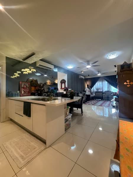 Kondominium untuk Disewa di Westside Three - Soh Siew Siew - Living Room - PropertyGuru.com.my