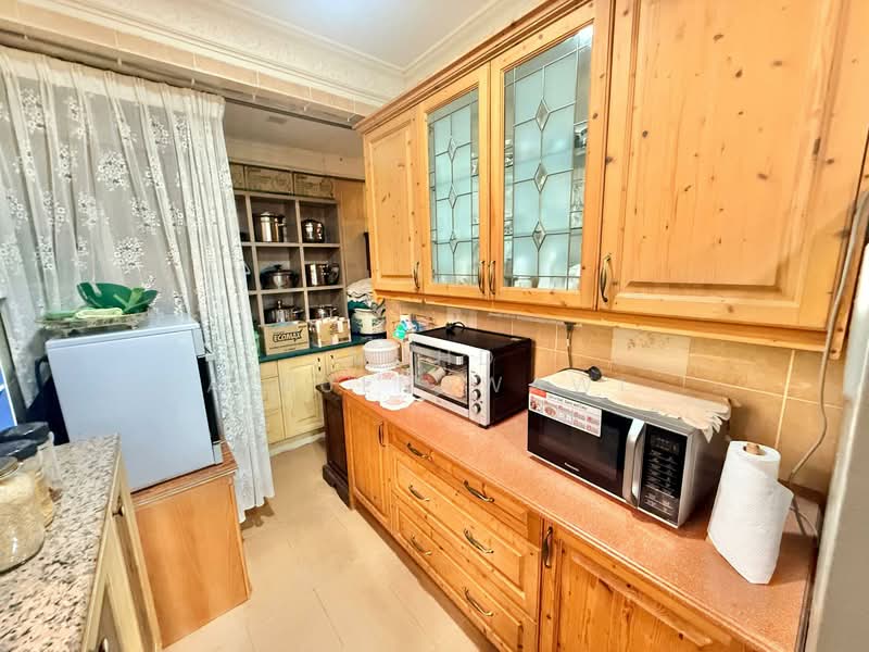 2-storey Terraced House for Sale in Cahaya Spk (Shah Alam) - Muhd Khairulnawawi Kamaruddin - Kitchen - PropertyGuru.com.my