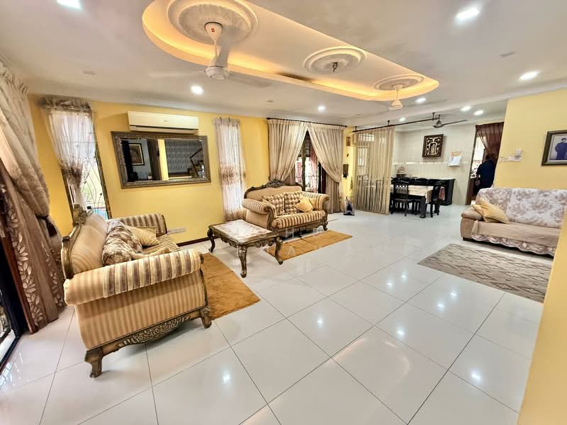 2-storey Terraced House for Sale in Cahaya Spk (Shah Alam) - Muhd Khairulnawawi Kamaruddin - Living Room - PropertyGuru.com.my