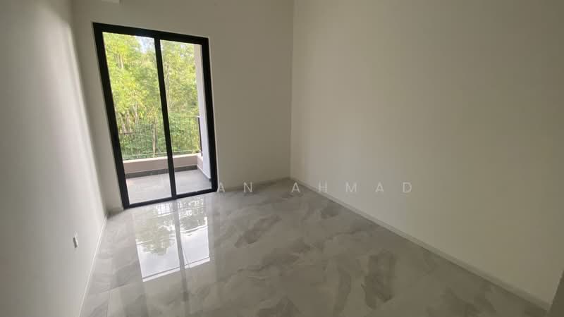 3-storey Terraced House for Sale in Taman Melawati (Ulu Kelang) - Azman Ahmad - PropertyGuru.com.my