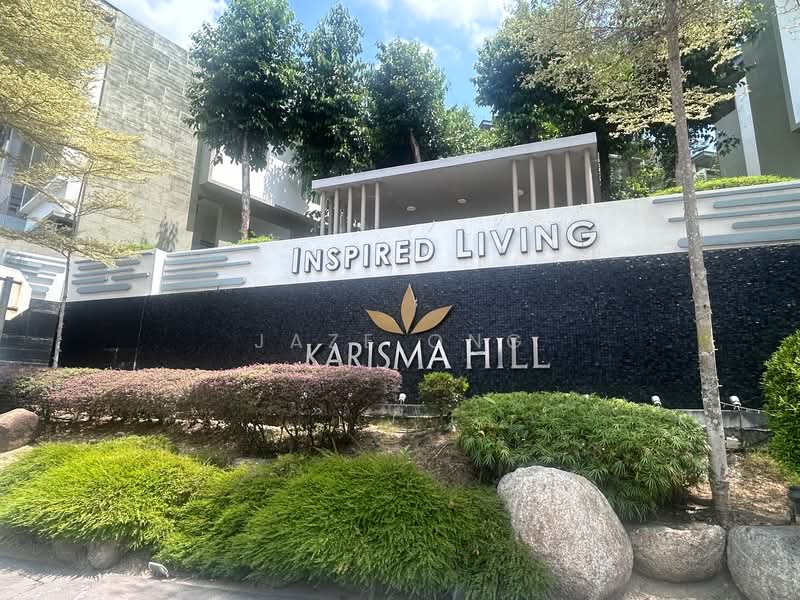 3-storey Terraced House for Sale in Bandar Putra Permai (Seri Kembangan) - Jaze Ong - Exterior - PropertyGuru.com.my