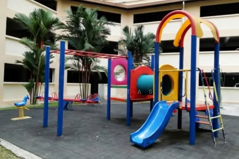 Condominium for Sale at Oakleaf Park - Fifi Natasya - Exterior - PropertyGuru.com.my