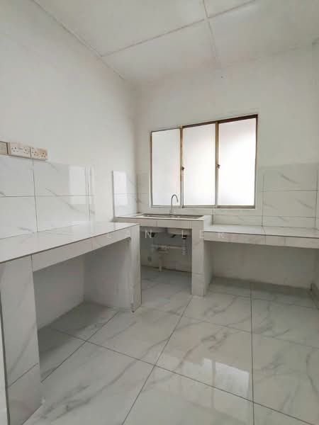 Rumah Flat untuk Dijual di Balau - Alan Ler - Kitchen - PropertyGuru.com.my