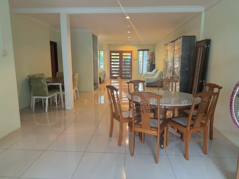 Rumah Teres 2 Tingkat untuk Disewa di Kolombong (Kota Kinabalu) - Vui Fung Chiew - Dining Room - PropertyGuru.com.my