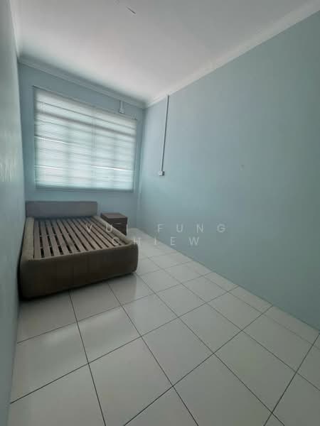 Rumah Teres 2 Tingkat untuk Disewa di Kolombong (Kota Kinabalu) - Vui Fung Chiew - Bedroom - PropertyGuru.com.my
