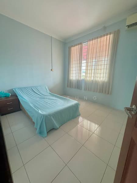 Rumah Teres 2 Tingkat untuk Disewa di Kolombong (Kota Kinabalu) - Vui Fung Chiew - Bedroom - PropertyGuru.com.my