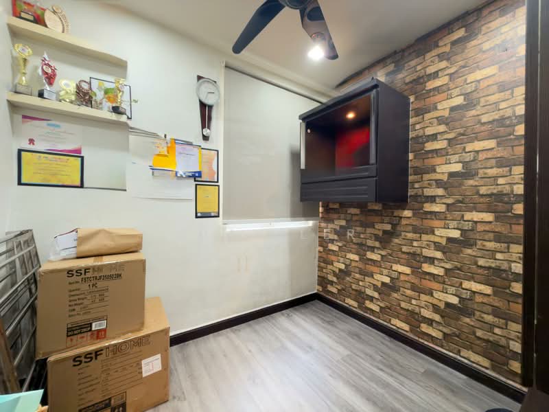 Pangsapuri untuk Dijual di Kipark Apartment - Alan Ler - Study - PropertyGuru.com.my