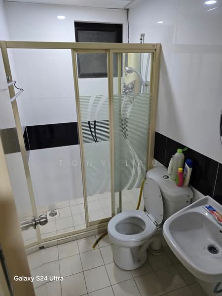 Kondominium untuk Dijual di Sri Putramas - Tony Lau - Bathroom - PropertyGuru.com.my