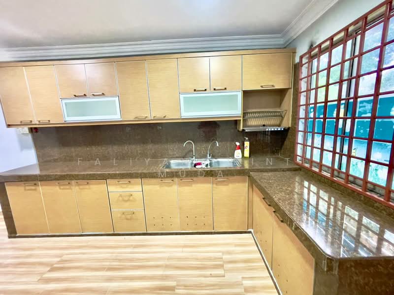 2-storey Terraced House for Sale in Ampang Jaya (Ampang) - Faliyana binti Muda - Kitchen - PropertyGuru.com.my