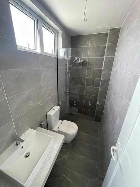 Semi-Detached House for Sale in Ipoh (Perak) - Connie Lai - Bathroom - PropertyGuru.com.my