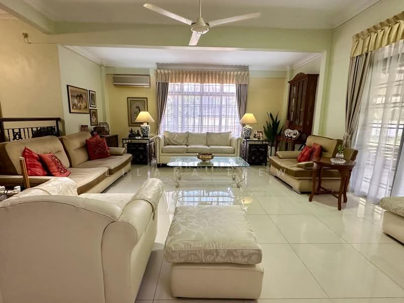 Bungalow for Sale in Taman Bukit Rinting (Masai) - Lilara Tiew - Living Room - PropertyGuru.com.my