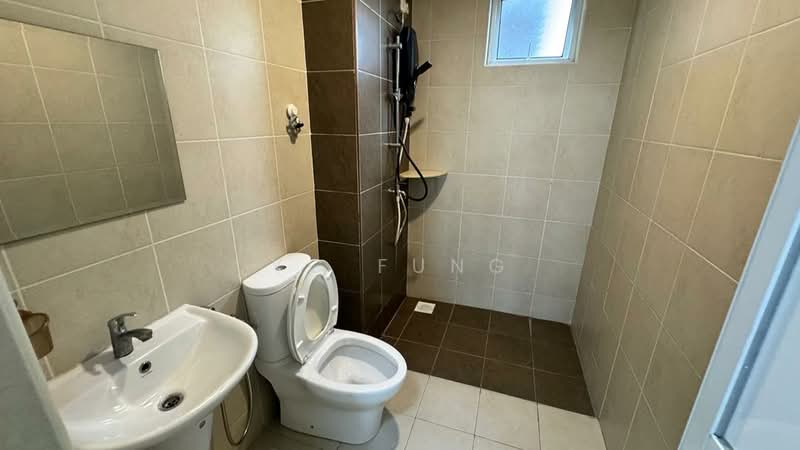 Service Residence for Rent at Pangsapuri Tanah Emas (Golden Sands) - YC Fung - PropertyGuru.com.my